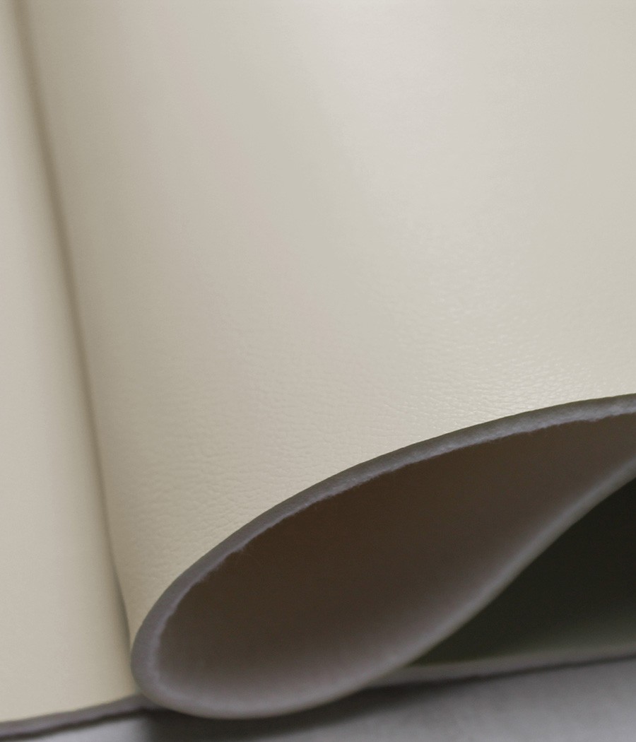 VAIGRAGE TOBAGO BLANC Laize 140 cm