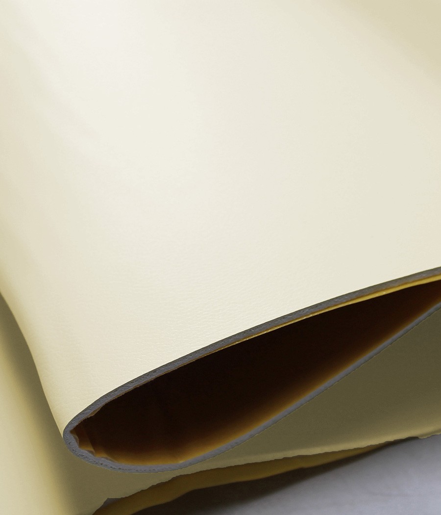 VAIGRAGE TOBAGO IVOIRE AUTOCOLLANT Laize 140cm